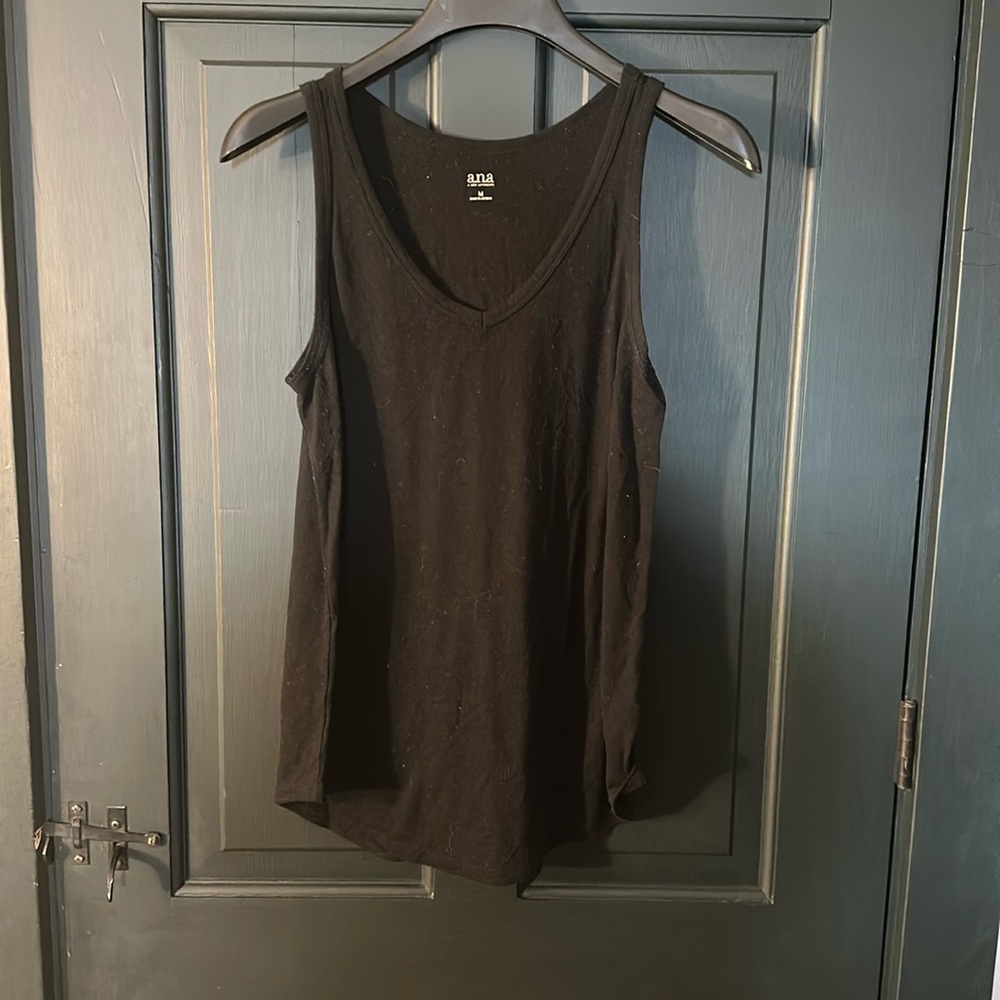 Ana v-neck tank top black size M